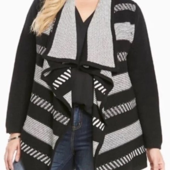 Torrid Striped Draped Open Front Sweater Cardigan Size 3 - Picture 2 of 6